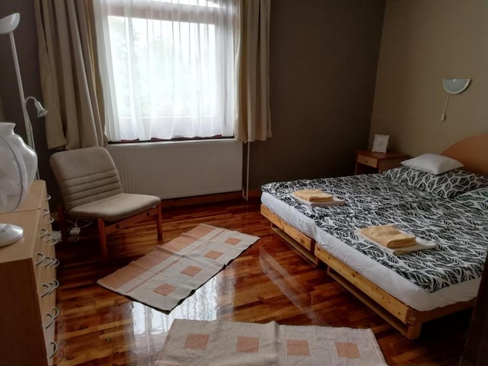 Sunfish Apartman Balatonszarszo Exterior foto